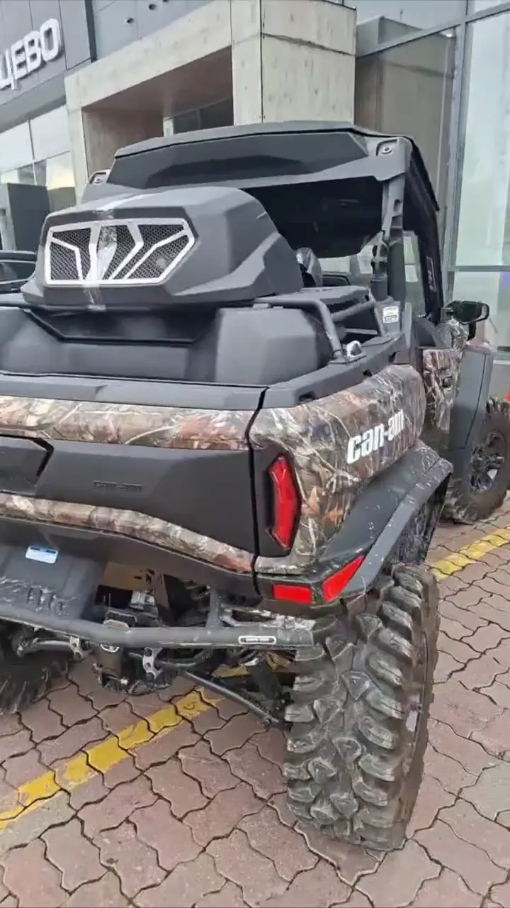 Can-Am Commander 1000R, камуфляж в салоне, фото 2